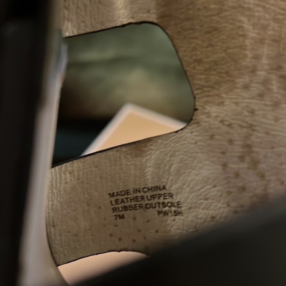 Genuine EUC 7 MK Blk Carla Leather Platform Sandal 4.5 inch heel. - Picture 13 of 16